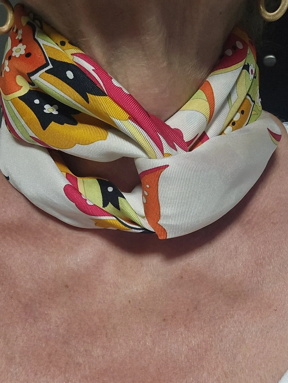 Les Copains 100% SILK Scarf, Vibrant Multicolor 35x35